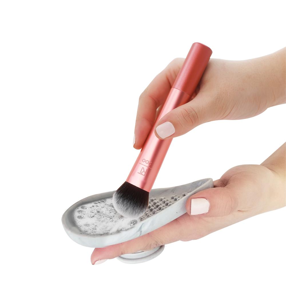 Real techniques Brush Cleansing Palette